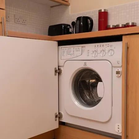 Bristol's Coach House - 2 Bedroom Detached With Secure Parking Bristol