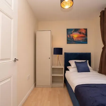 Bristol's Coach House - 2 Bedroom Detached With Secure Parking Appartement